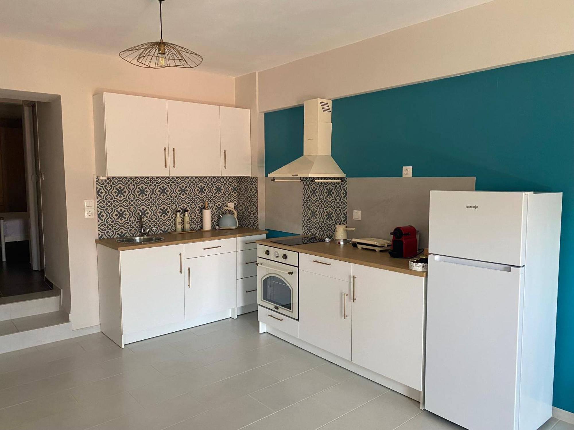 Blue Eye Apartment *